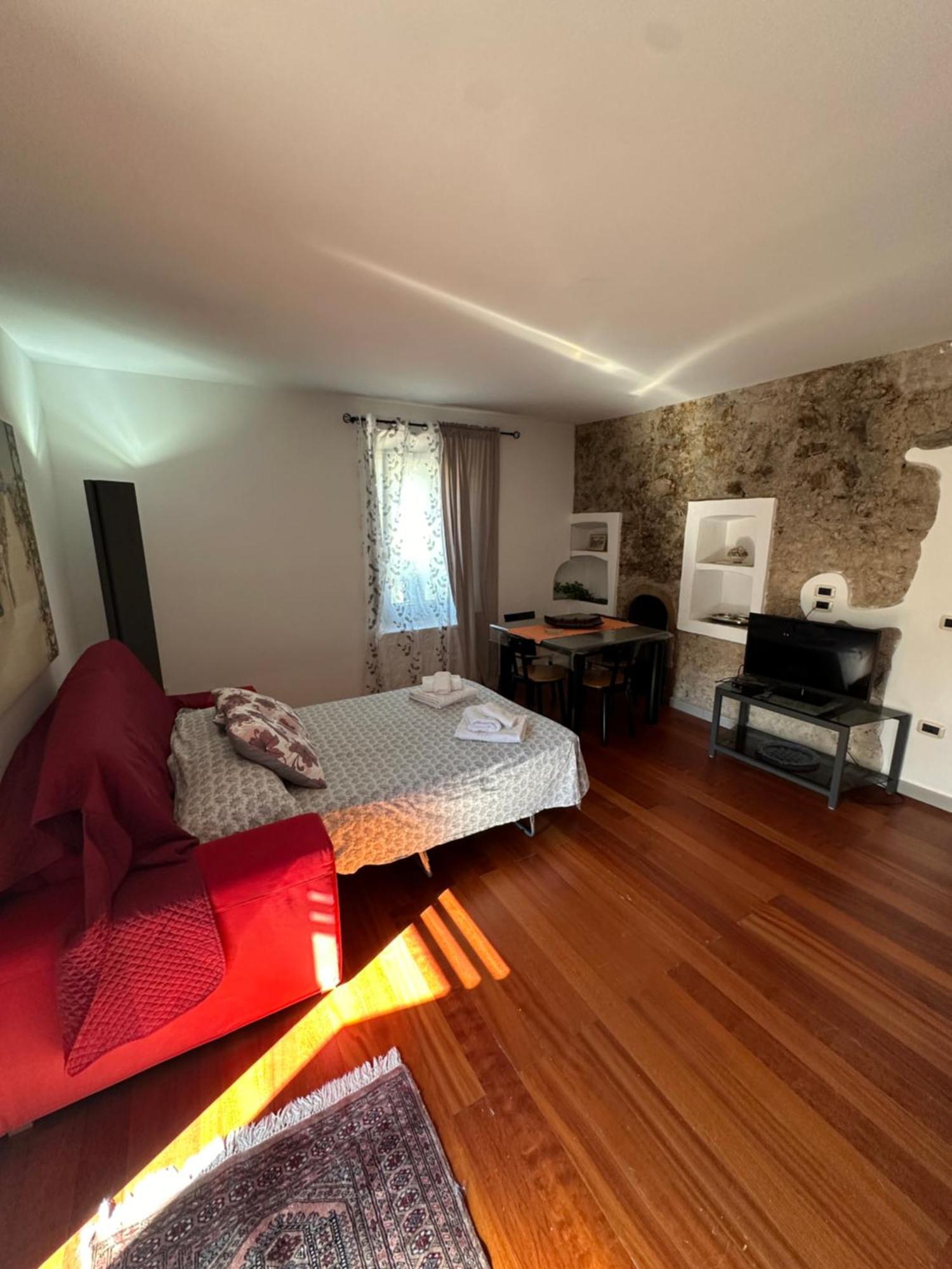 B&B La Torre Trentinara Esterno foto